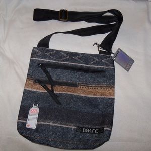 Dakine Messenger Bag